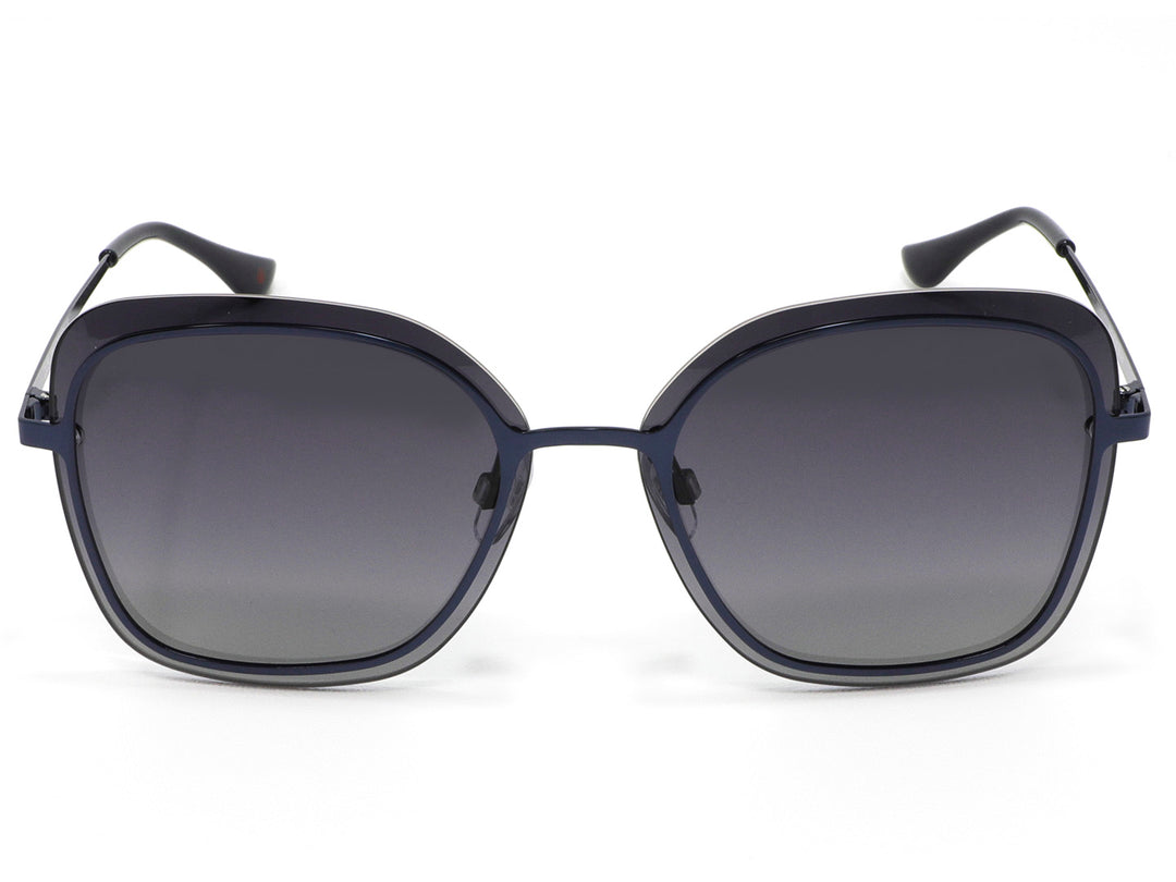 Lentes de sol para mujer Cloe en color negro con montura cuadrada y cristales degradados.