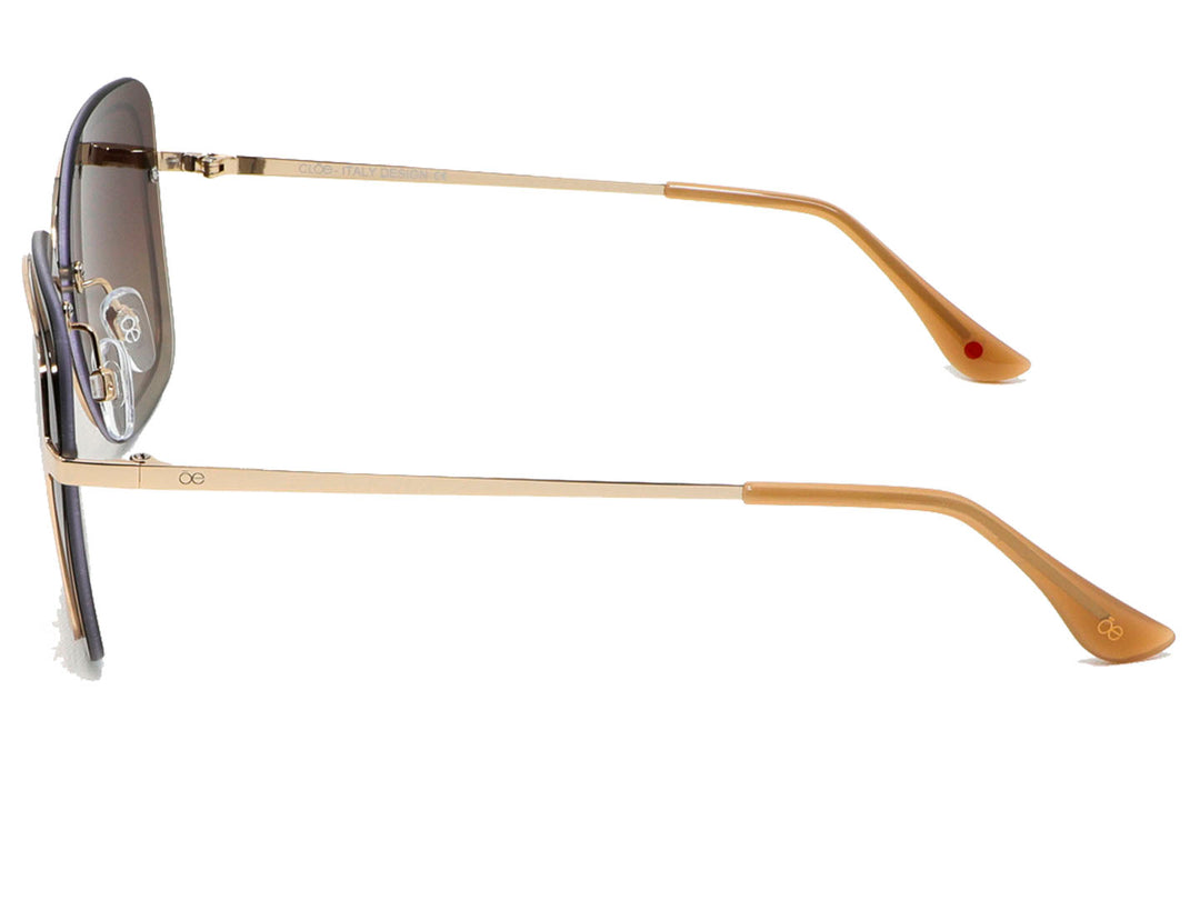 Lentes de sol Cloe para mujer con montura metálica dorada y cristales marrón degradado en forma cuadrada redondeada.
