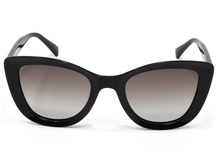 Lentes de sol para mujer Cloe en color negro con cristales degradados y diseño cat-eye.