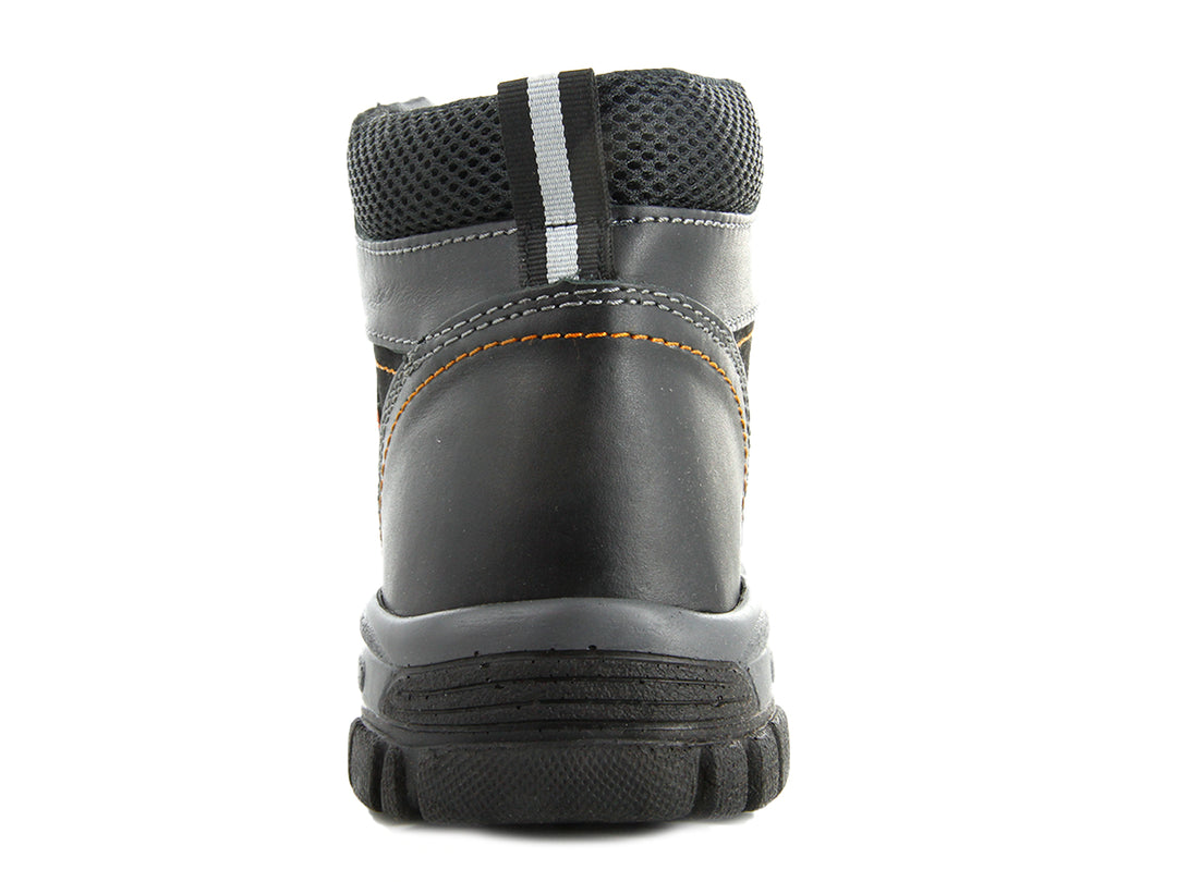 Botas negras para hombre marca Crosh con costuras decorativas en naranja y suela resistente.