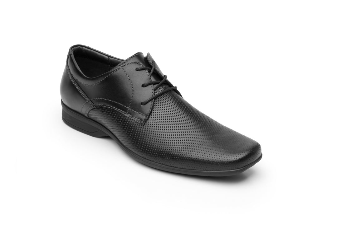 Zapato Flexi Sato para hombre en color negro con detalles perforados y agujetas.