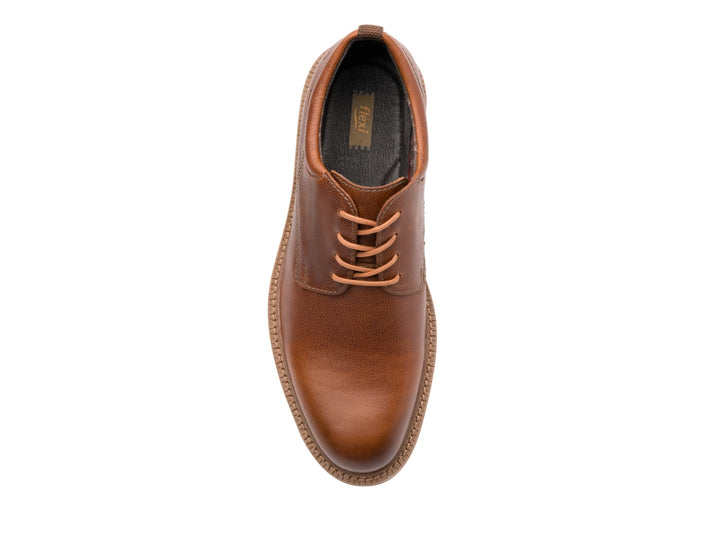 Zapato Flexi Durban para hombre en color marrón tan, de cuero con cordones y suela beige.