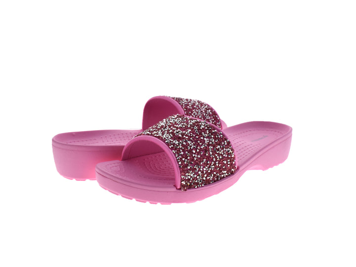 Sandalias rosa para mujer con correa decorada con glitter brillante.