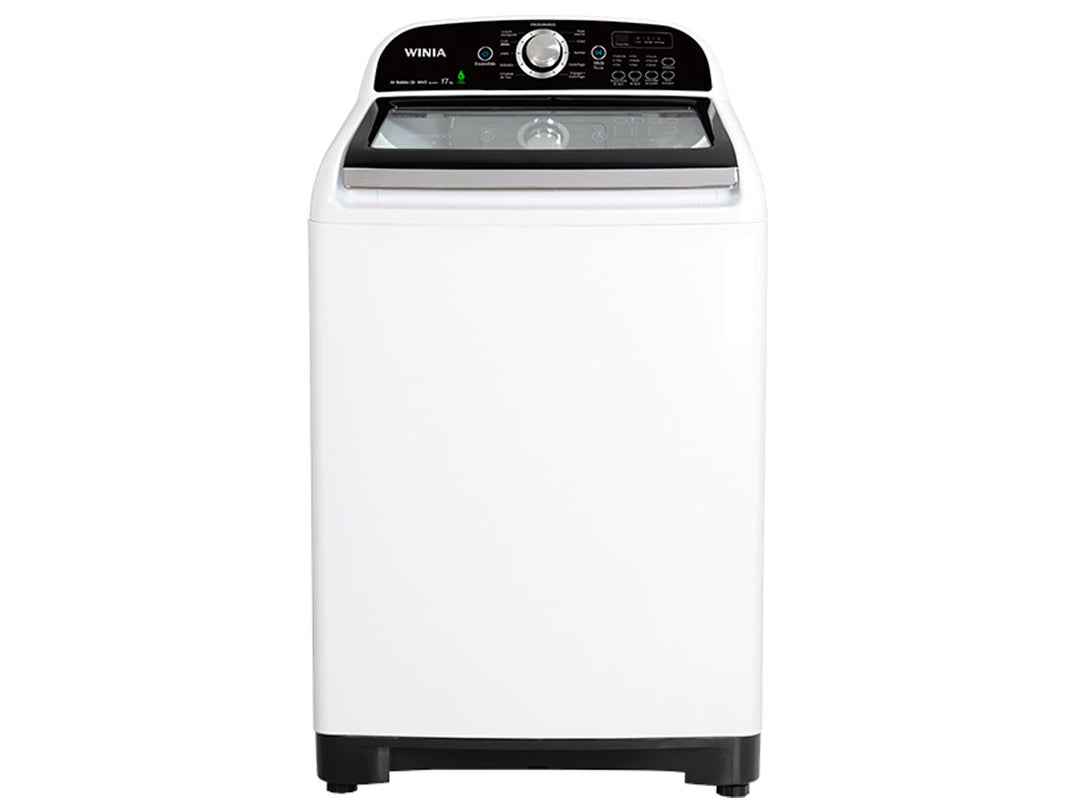 Lavadora de carga superior color blanco con panel de control negro en la parte superior.