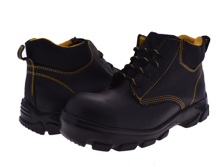 Botas industriales LICA color negro con detalles en amarillo y suela gruesa para hombre.