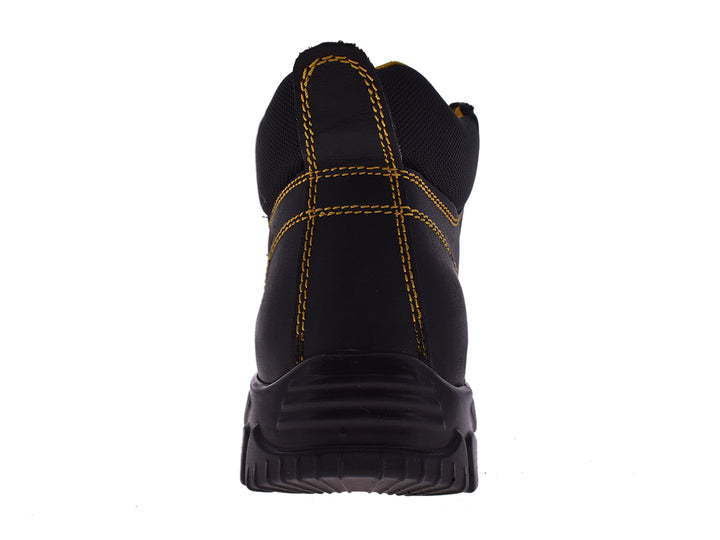 Botas industriales LICA color negro con detalles en amarillo y suela gruesa para hombre.