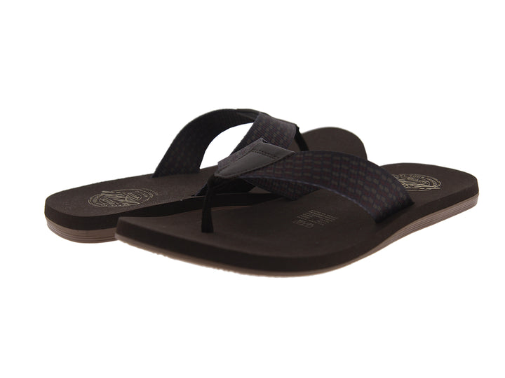 Sandalias Caray Travel para hombre en color café con diseño casual y tiras texturizadas.