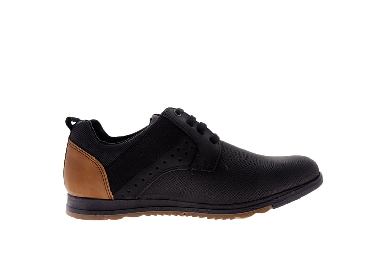 Zapato casual para Hombre en color negro con detalle en el talón color camel y acabado mate.
