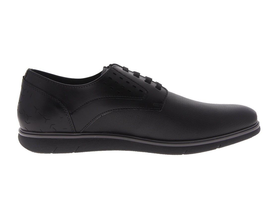 Zapato casual negro con detalles en gris y agujetas.