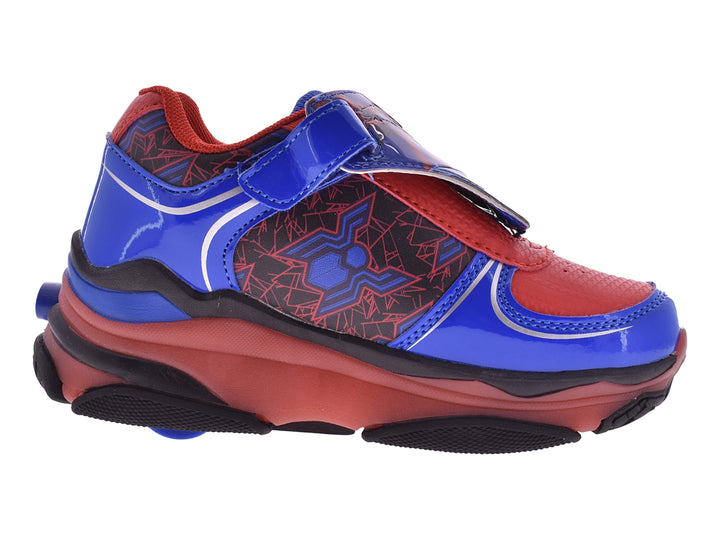 Tenis deportivos para niños en colores rojo y azul con diseño temático y cierre de velcro.