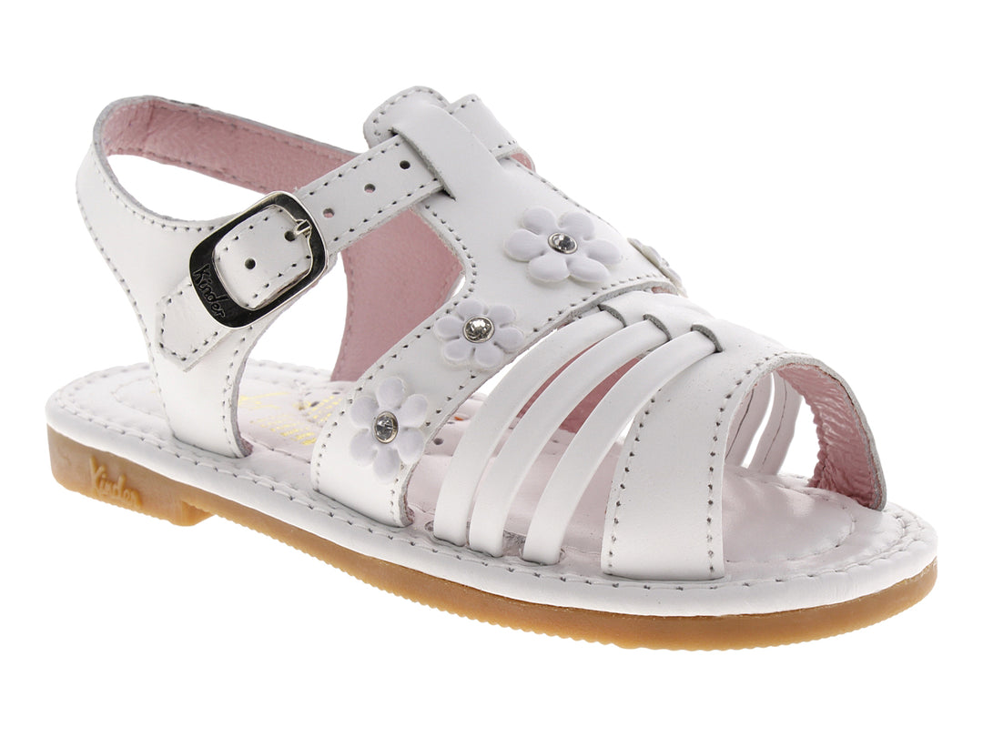 Sandalias blancas para niña con adornos de flores y correa con hebilla.