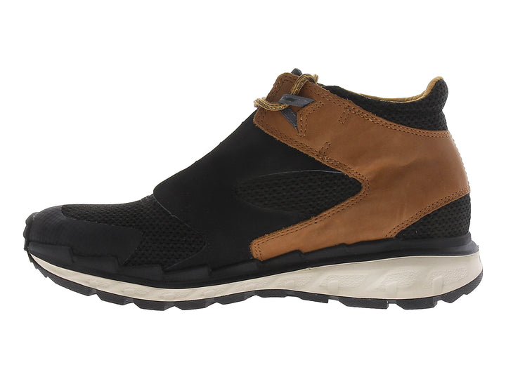 Botas Caterpillar Condense para hombre en color negro y marrón con suela beige y tejido de malla.