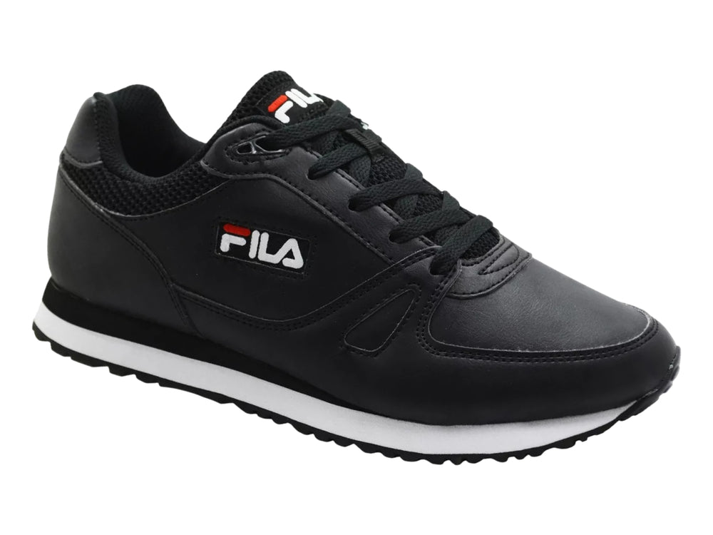Tenis deportivos FILA de color negro con suela blanca y logotipo lateral.