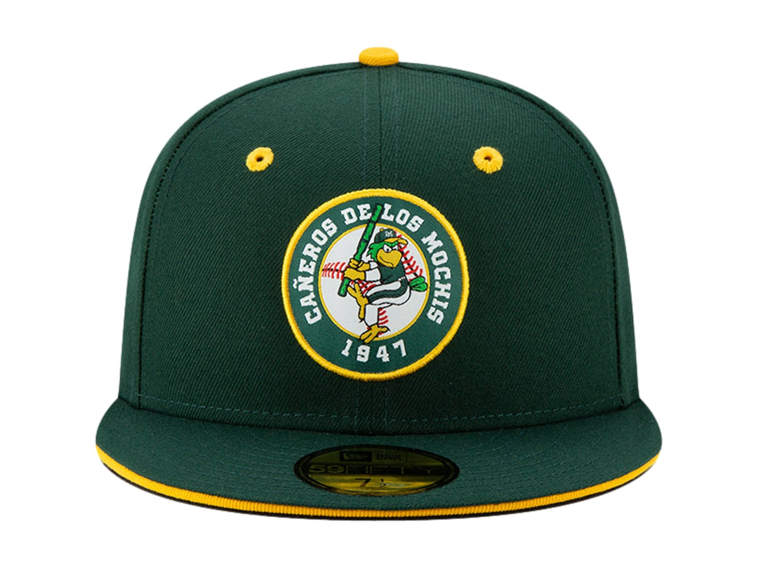 Gorra de béisbol New Era color verde oscuro con detalles amarillos y logo de Cañeros de Los Mochis.