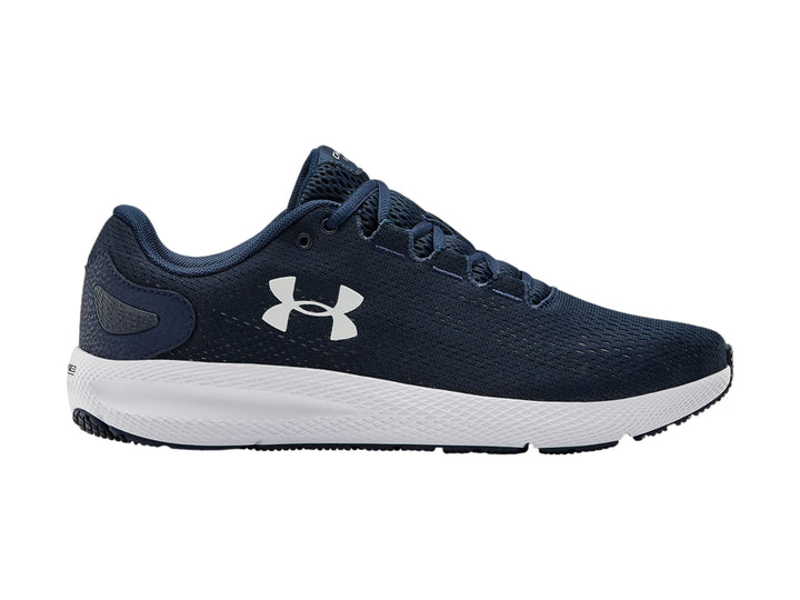 Tenis deportivos Under Armour en color azul marino con suela blanca y logotipo blanco.
