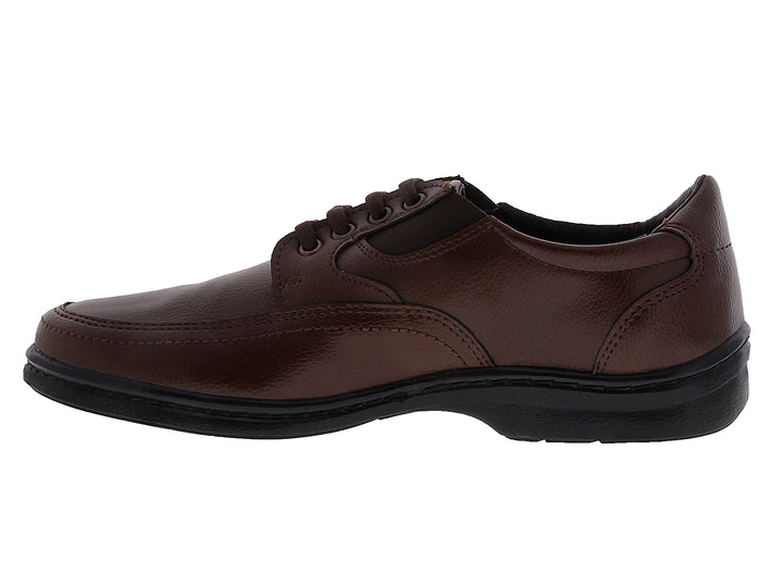 Zapato casual para hombre color café con cordones y suela negra.
