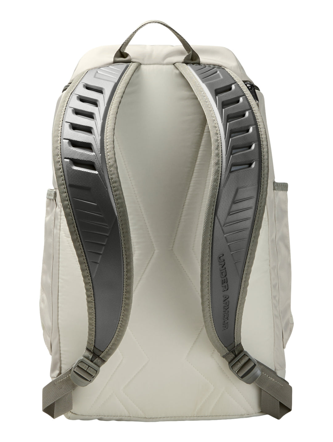Mochila deportiva Under Armour color blanco con detalles en gris y logotipo frontal.
