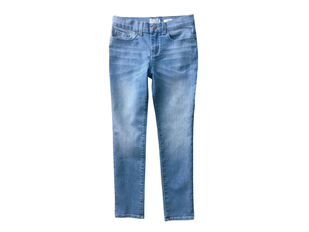 Jeans de mezclilla color azul con efecto de lavado para niña.
