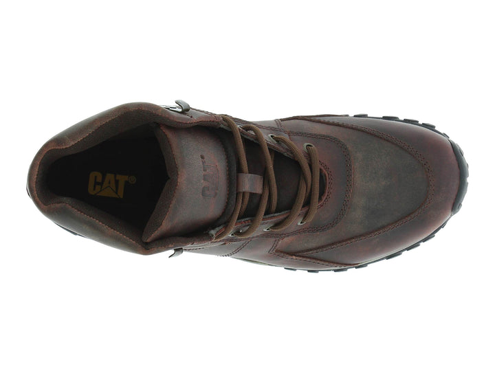 Bota Caterpillar Adventure para hombre en color marrón con suela gris y cordones.