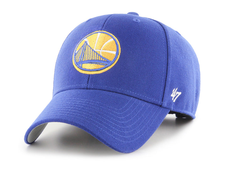 Gorra de béisbol color azul royal con logo de Golden State Warriors bordado al frente.