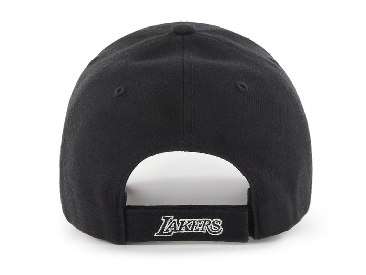 Gorra negra de béisbol 47 Brand con logotipo de los Los Angeles Lakers en color blanco.