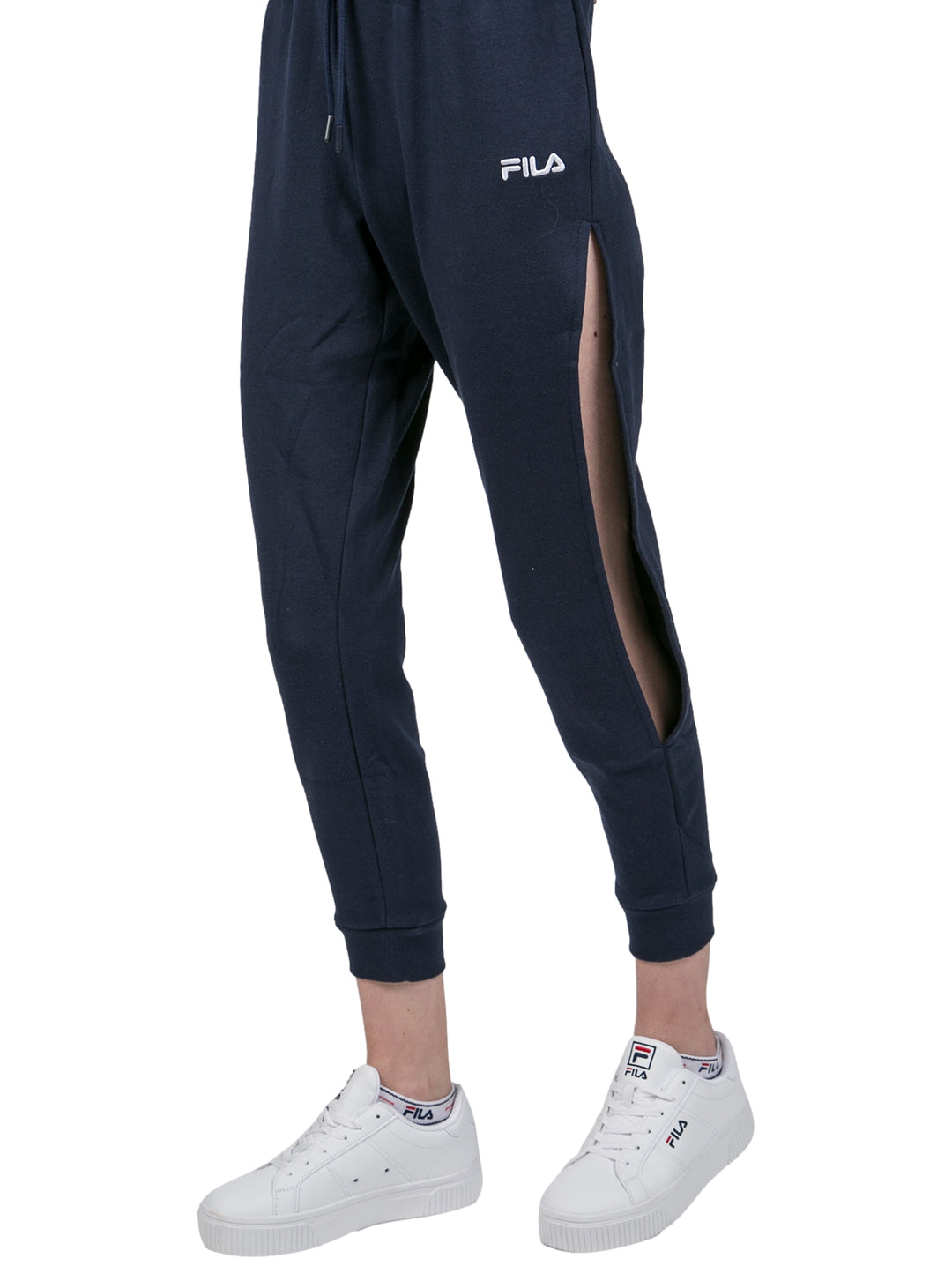 Pantalones deportivos FILA Amaya Jogger color azul marino con detalle de abertura lateral en la pierna.