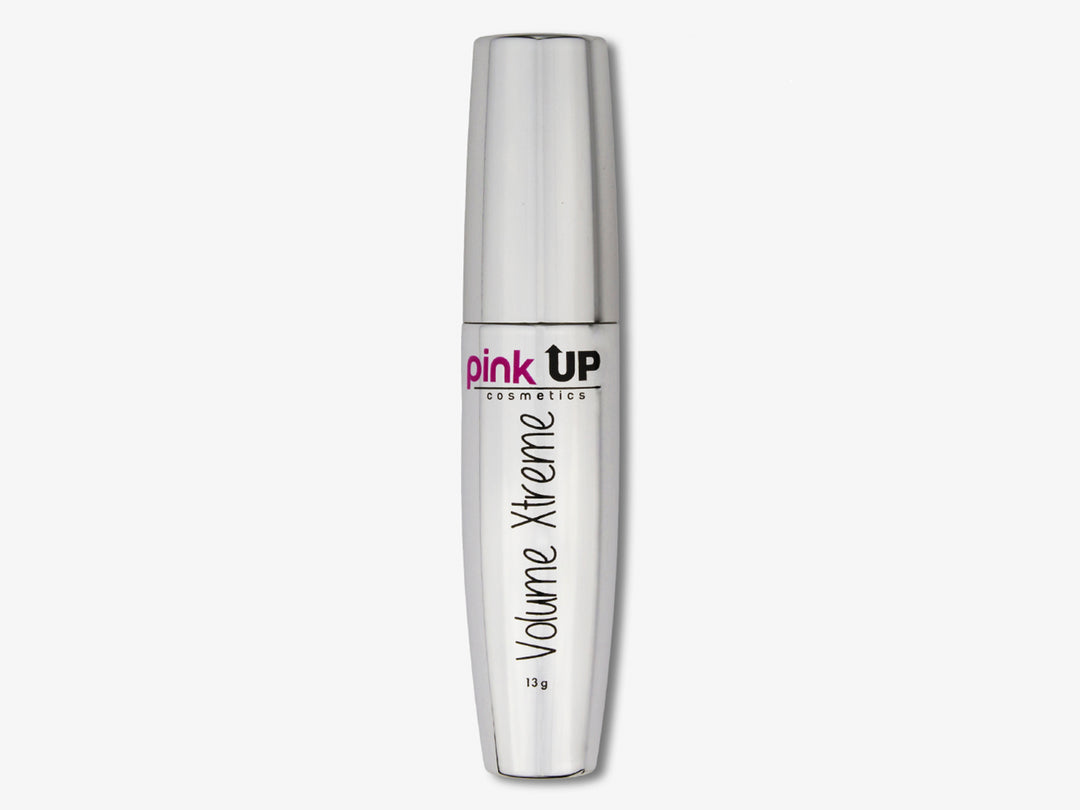 Rímel Pink Up Volume Xtreme en envase cilíndrico color plata brillante.