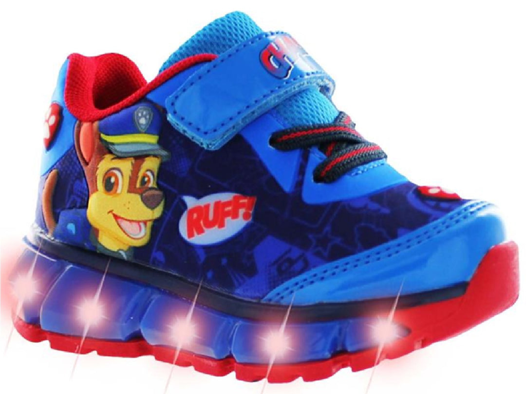 Tenis infantiles azules con luces LED en la suela y estampado de personaje