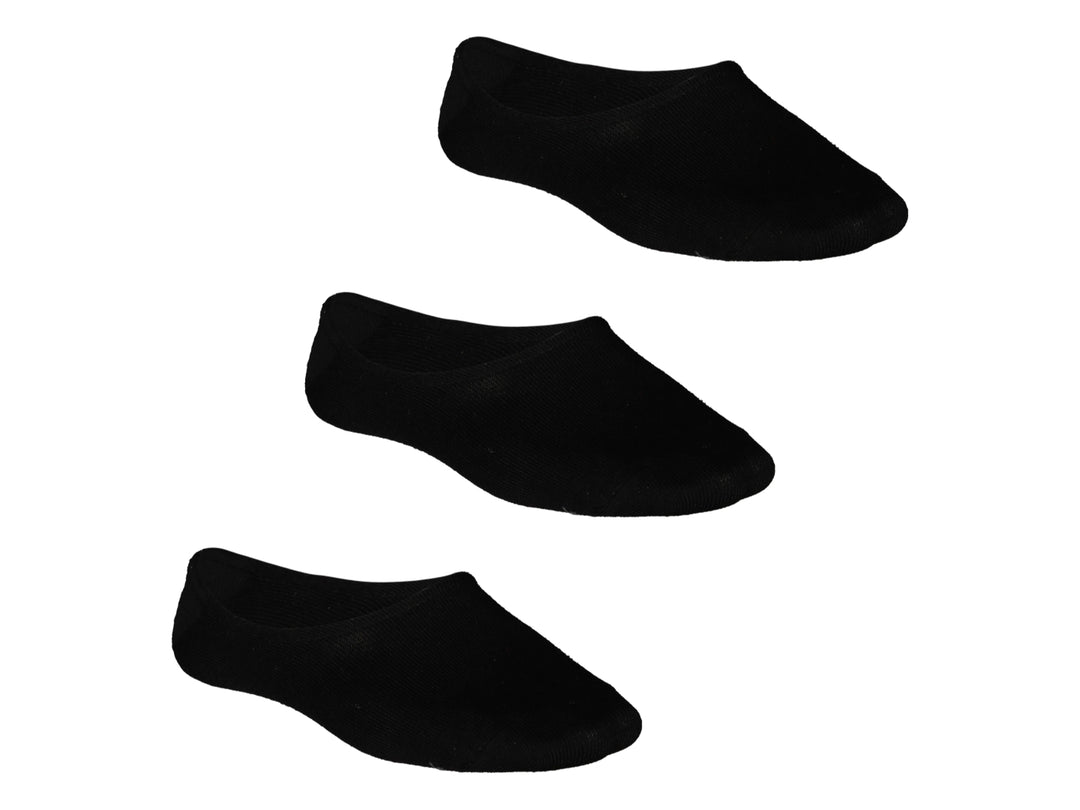 Set de tres calcetines negros de entrenamiento para hombre de la marca Skechers.
