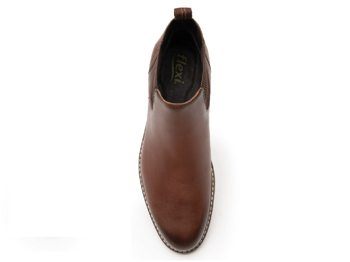 Botas Flexi Dinamo para hombre en color marrón shedron, estilo chelsea de cuero liso.