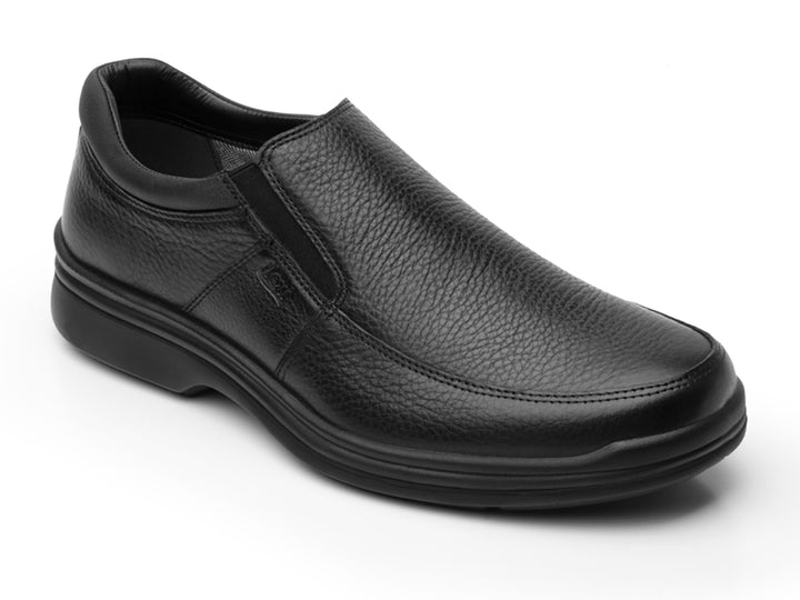 Zapato Flexi Yacht para hombre en color negro, estilo slip-on de cuero con textura granulada.