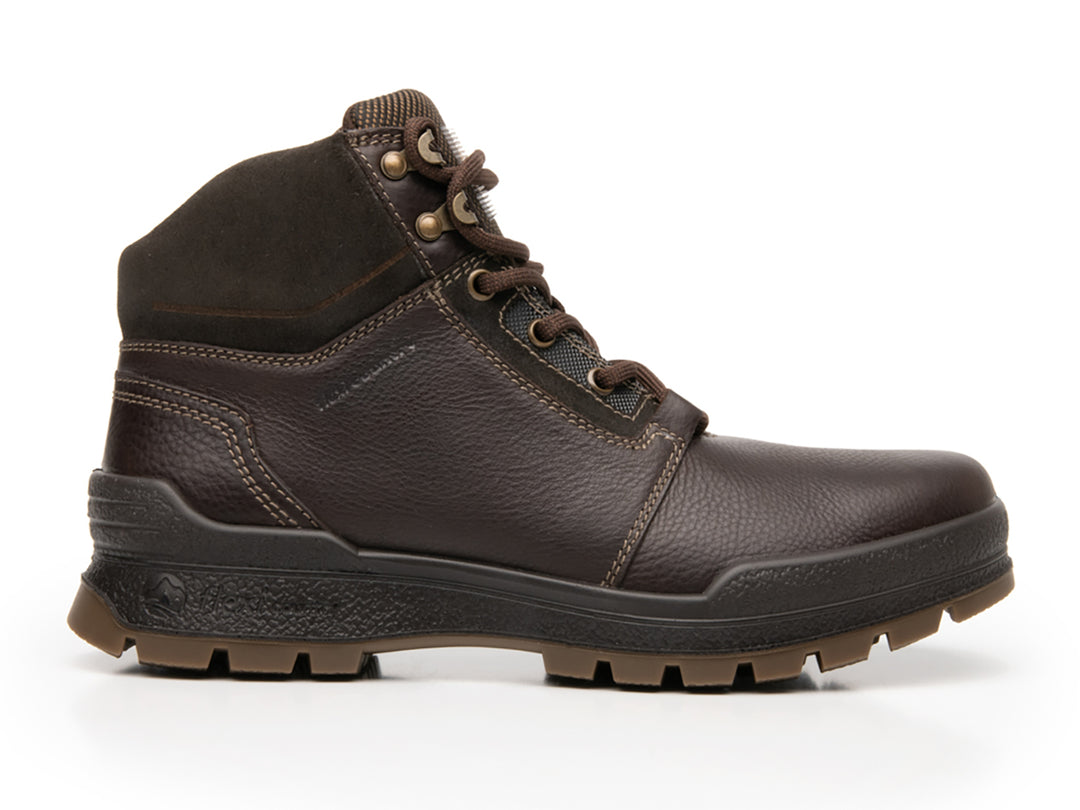 Botas Flexi Epic Country para hombre en color chocolate, de cuero con suela robusta y cordones.