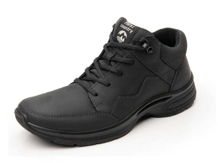 Botas Flexi Jason Country para hombre en color negro con cordones y suela robusta.