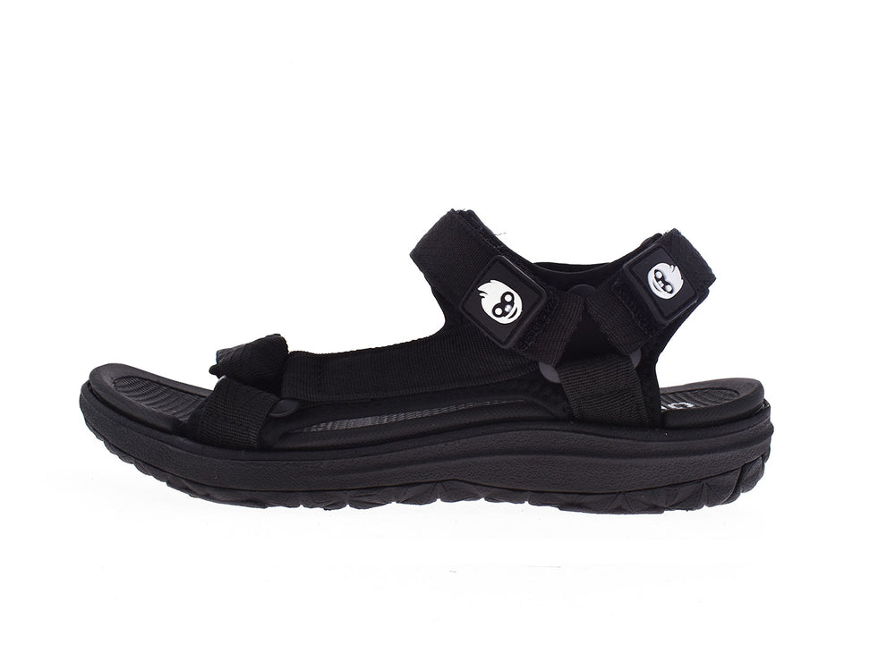 Par de sandalias negras estilo gladiador de la marca UNGA con correas ajustables y suela gruesa.