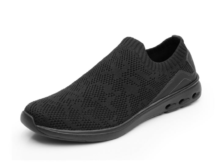 Zapato slip-on Flexi Fenix para mujer en color negro con acabado tejido y suela cómoda.