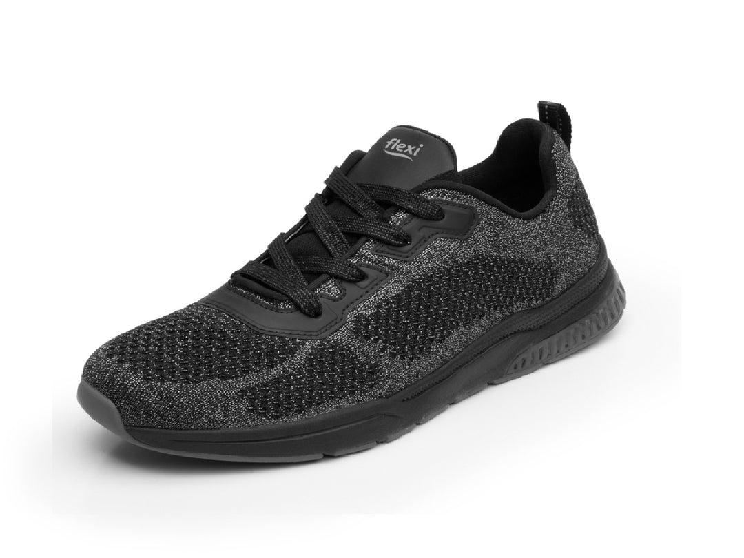 Tenis Flexi Casiopea para mujer en color negro con acabado tejido y suela deportiva.