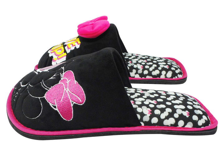 Pantuflas negras para mujer con moño rosa, lunares blancos y diseño de Minnie Mouse.