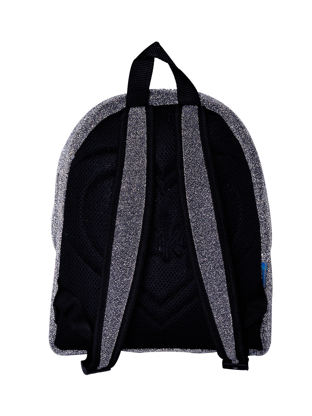 Mochila escolar color gris brillante con detalles y logo en color rosa.