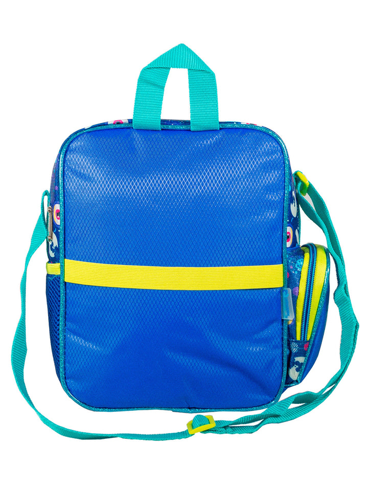 Lonchera infantil azul con imágenes de personajes de Monsters Inc y asa verde.