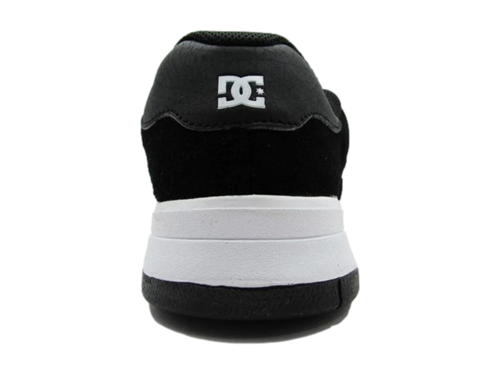 Tenis DC Shoes Central para hombre en color negro con suela blanca.