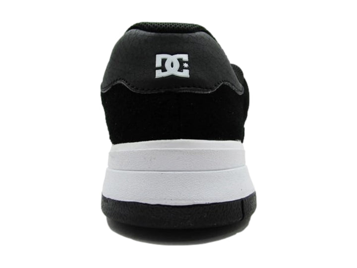 Tenis DC Shoes Central para hombre en color negro con suela blanca.