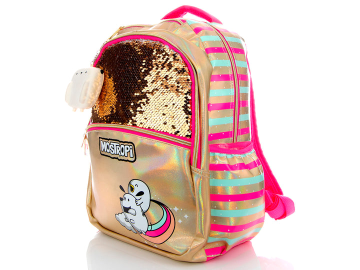 Mochila infantil dorada con lentejuelas, detalles en rosa y un pequeño peluche blanco.