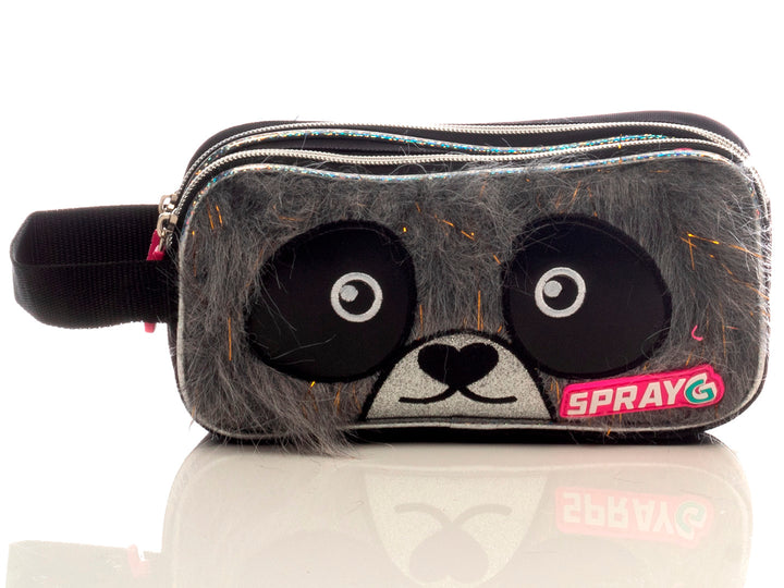 Lapicera infantil gris y negra con diseño de panda y textura de peluche.