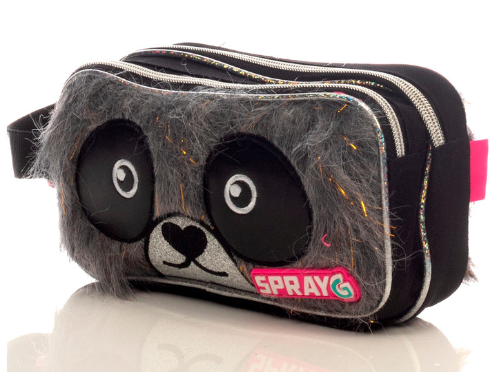 Lapicera infantil gris y negra con diseño de panda y textura de peluche.