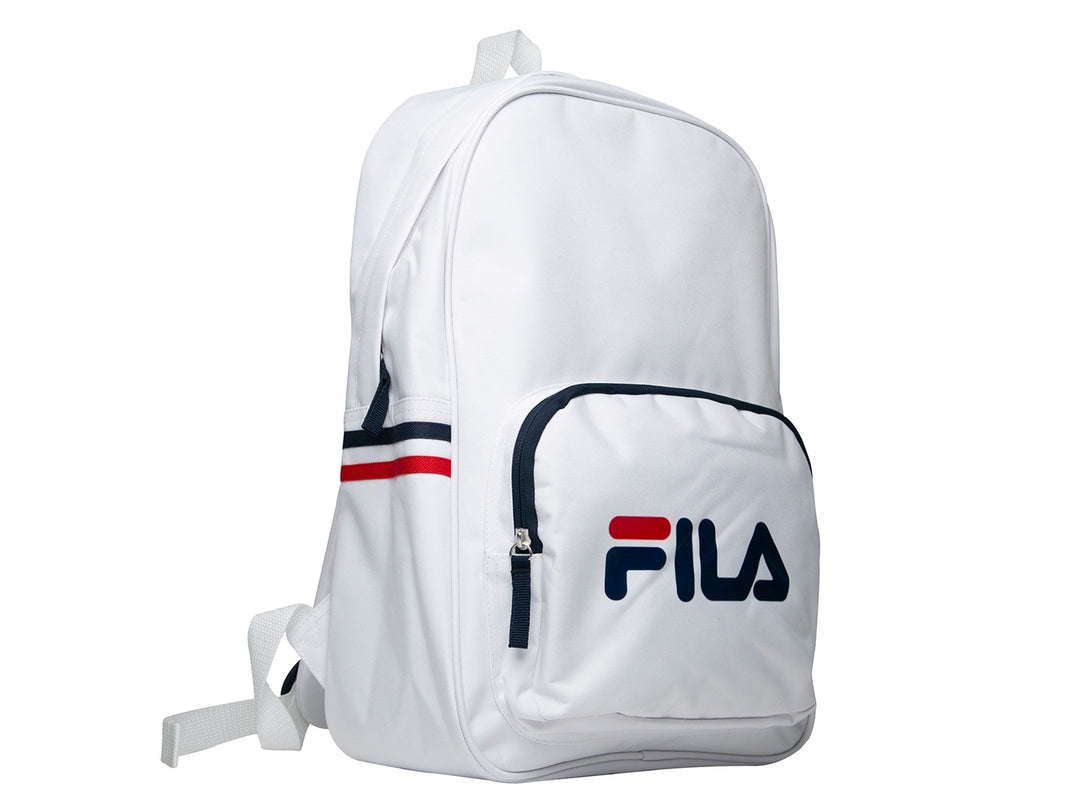Mochila escolar FILA de color blanco con detalles en azul marino y rojo y logotipo frontal.