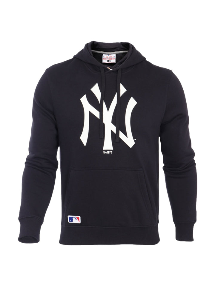 Sudadera con capucha color azul marino de New Era con el logotipo blanco de los New York Yankees en el pecho.