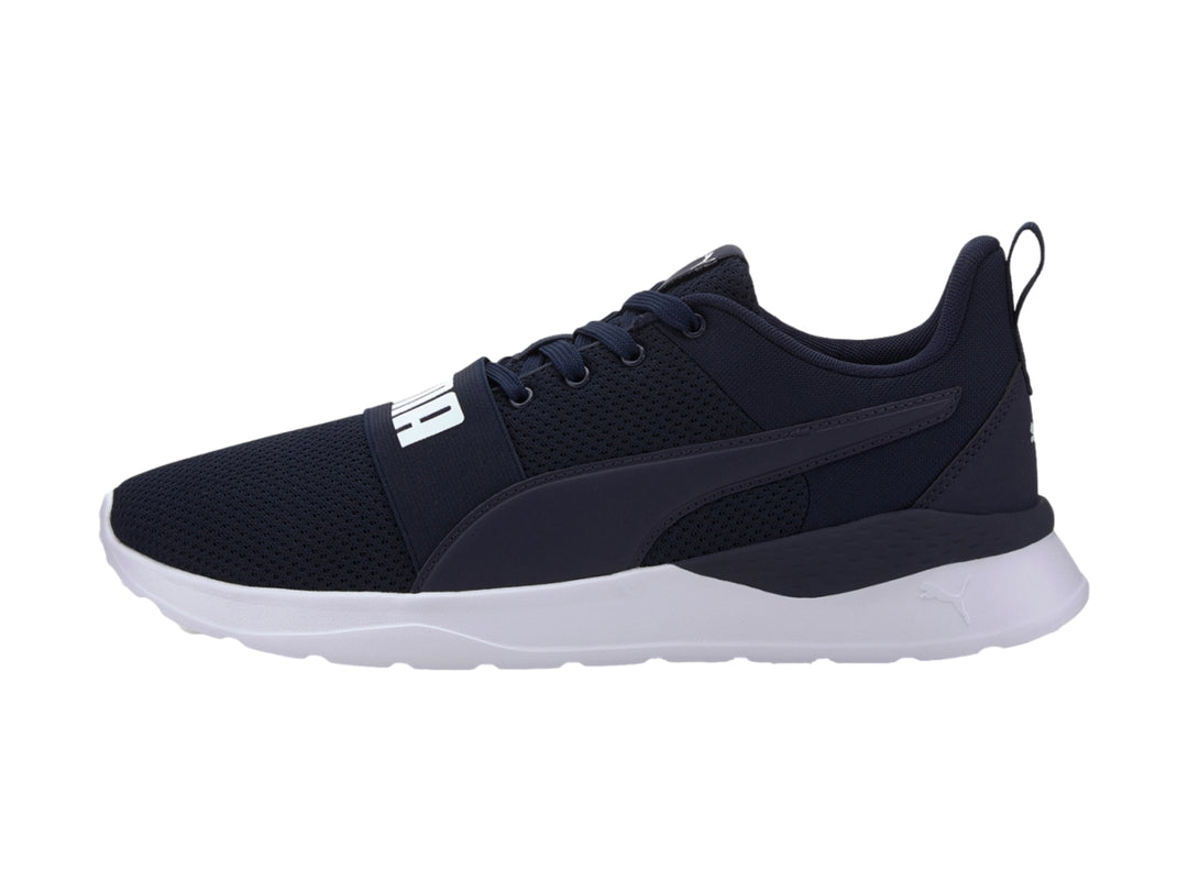 Tenis PUMA Anzarun Lite Bold color azul marino con suela blanca y cinta frontal.