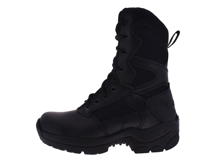 Botas tácticas negras de caña alta para niño con suela robusta y cordones.
