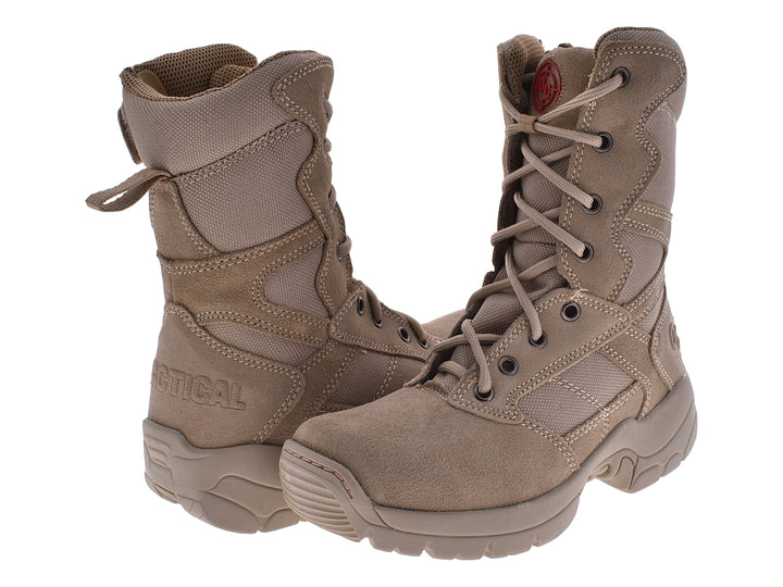 Botas tácticas color ámbar para niño con caña alta y cordones.