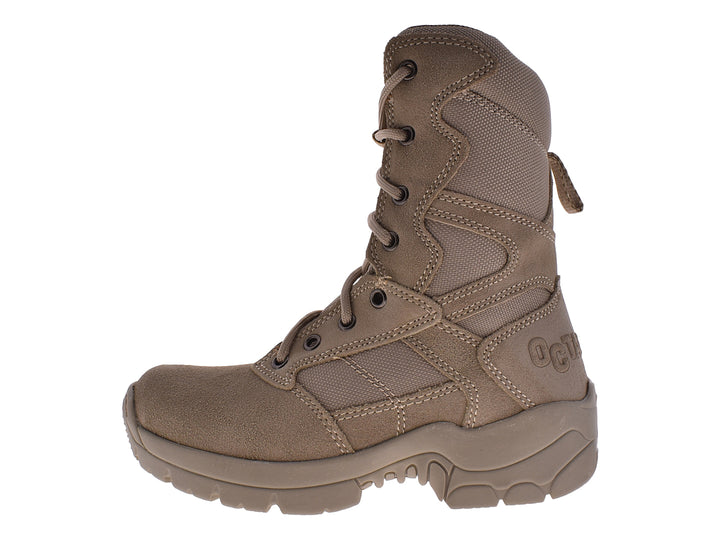 Botas tácticas color ámbar para niño con caña alta y cordones.